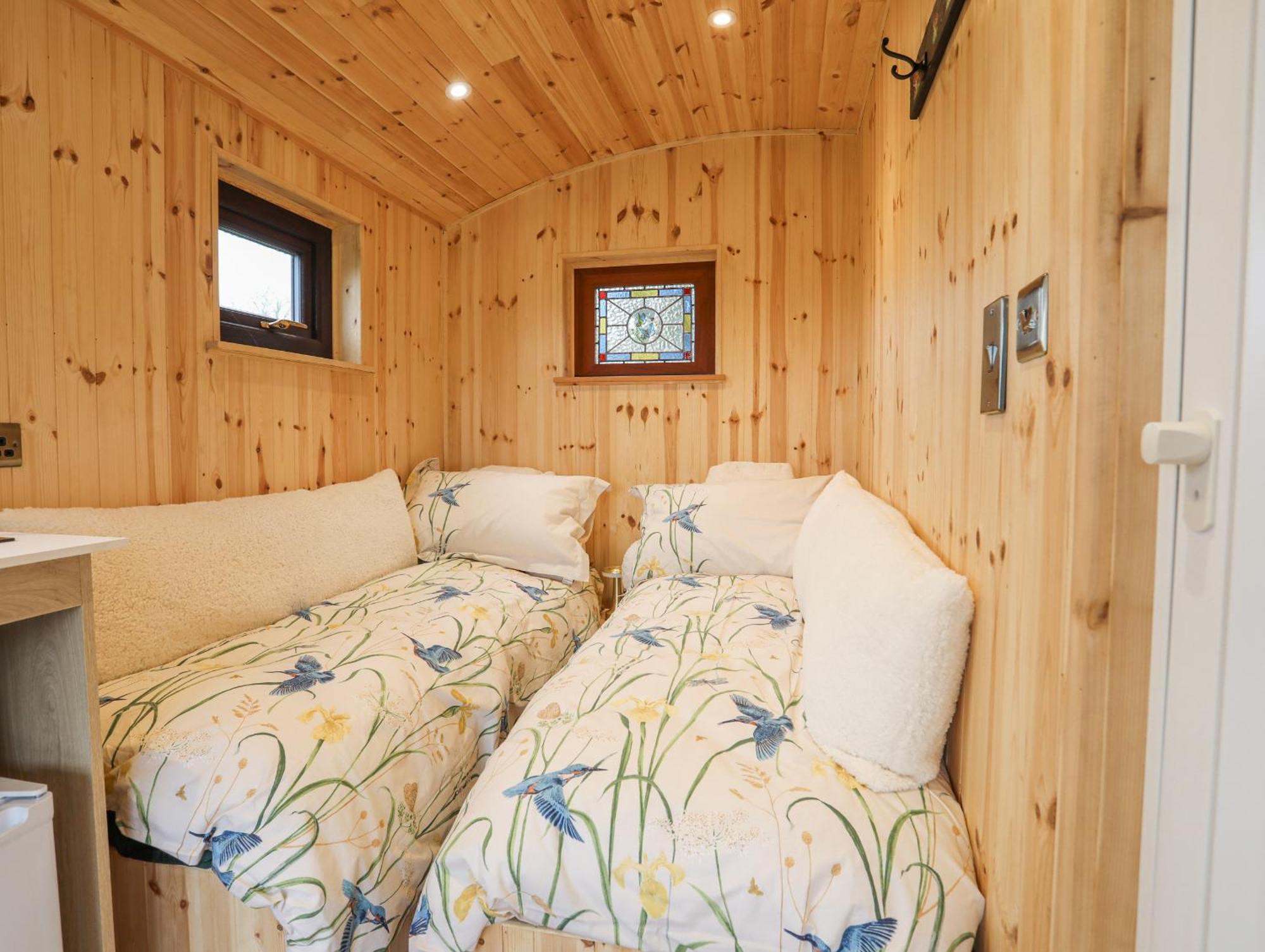 Tal Sarn Shepherd Hut Holiday home *