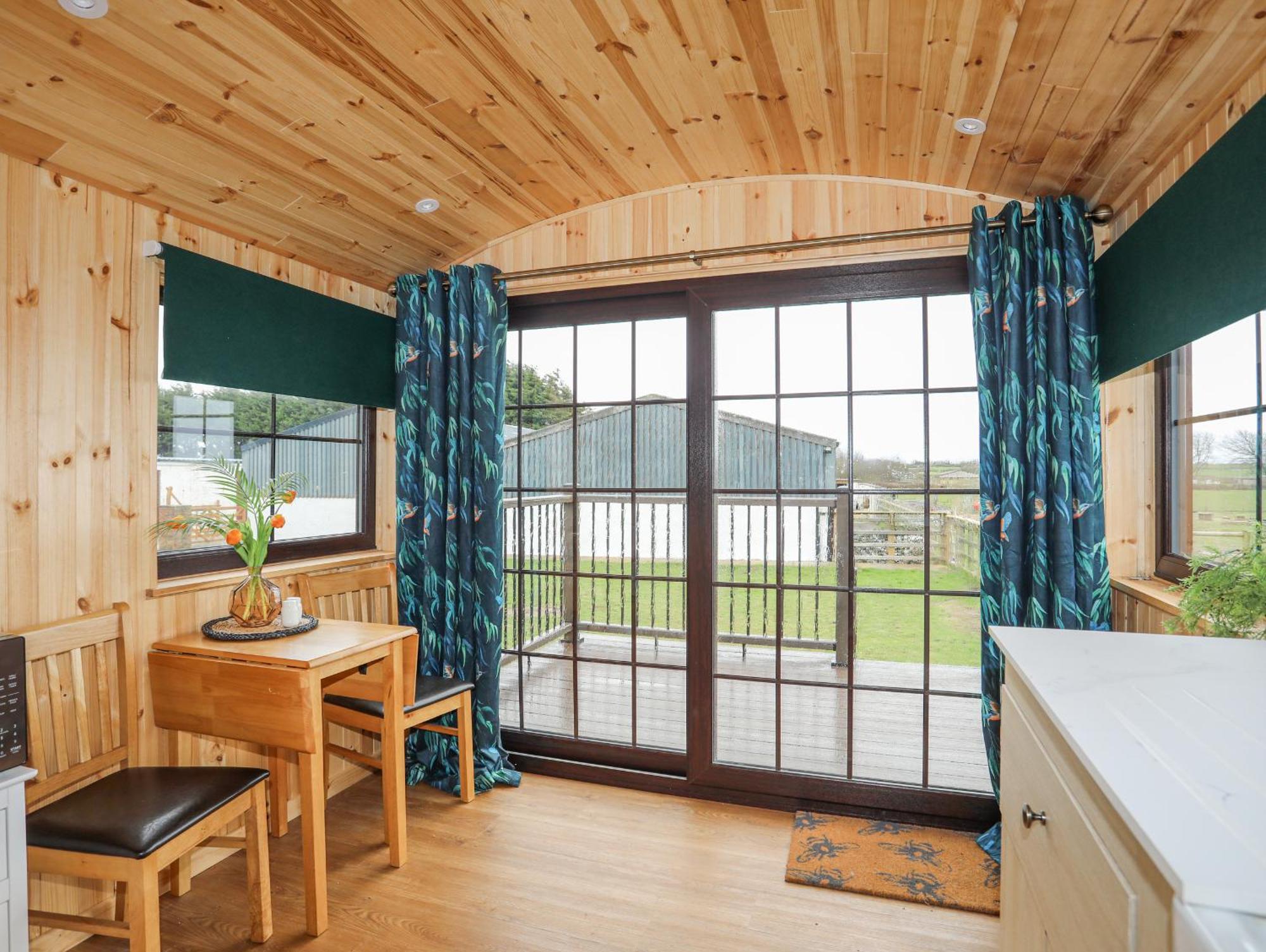 Tal Sarn Shepherd Hut Holiday home